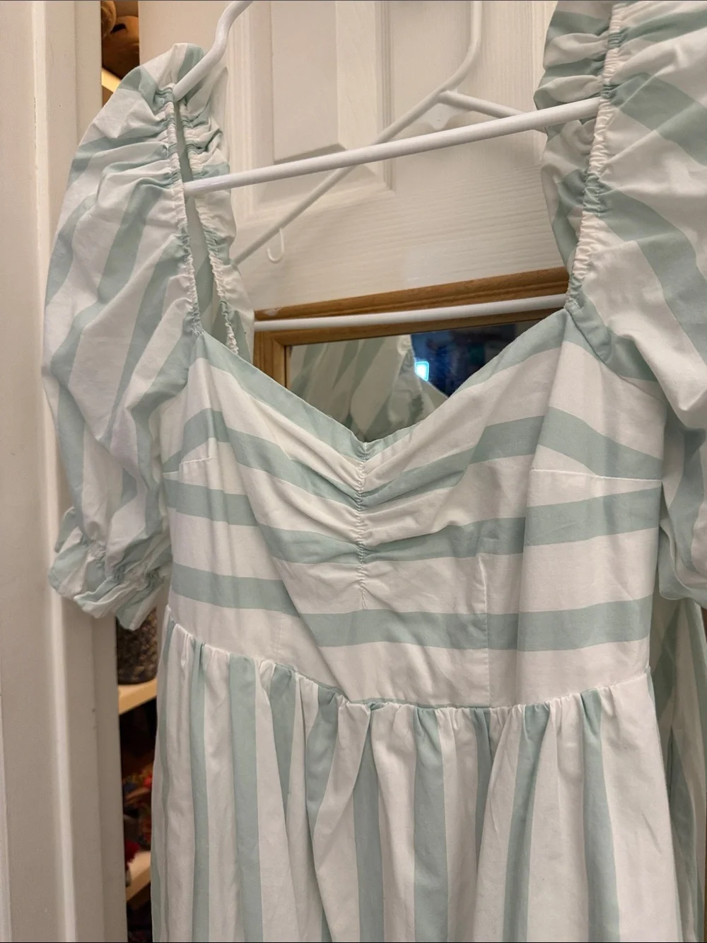 Abercrombie and Fitch Striped Puff Sleeve midi/maxi Dress in Mint & White